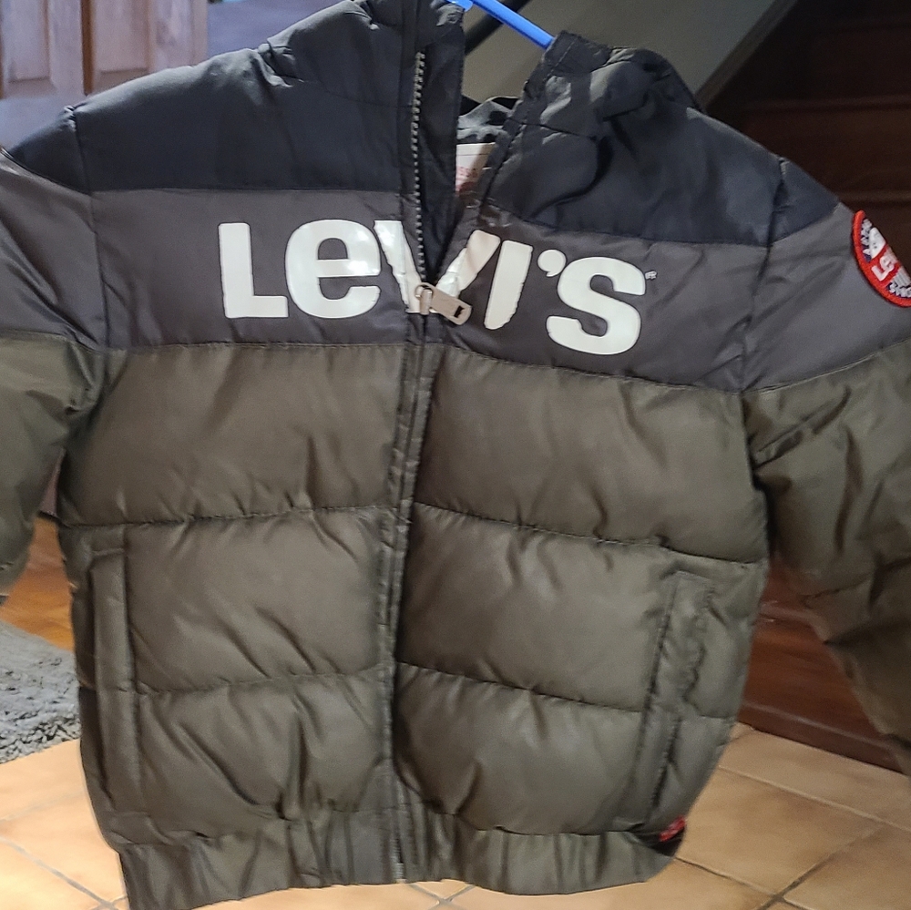 Kids Levis puffer coat with hood